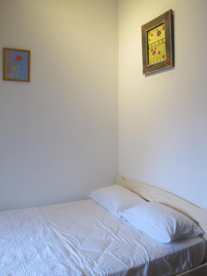 Poppy Chambres D'Hotes Tursac Εξωτερικό φωτογραφία